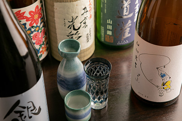 ドリンク_日本酒ボトル